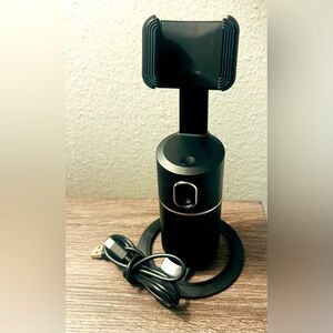 Auto Face Tracking Phone Holder